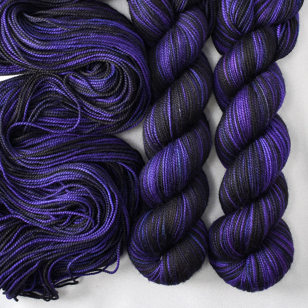 Striking - Miss Babs Yummy 2-Ply yarn