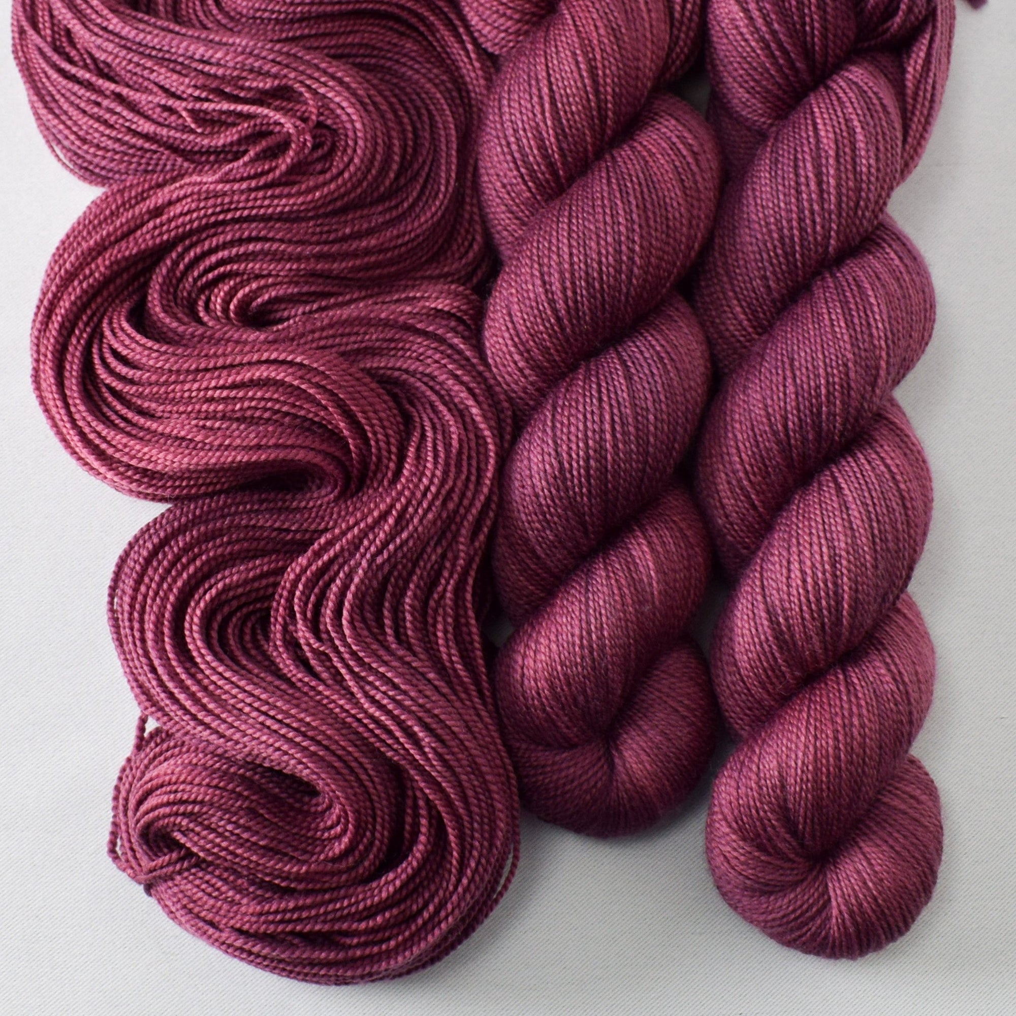 Summer Wine - Miss Babs Yummy 2-Ply yarn