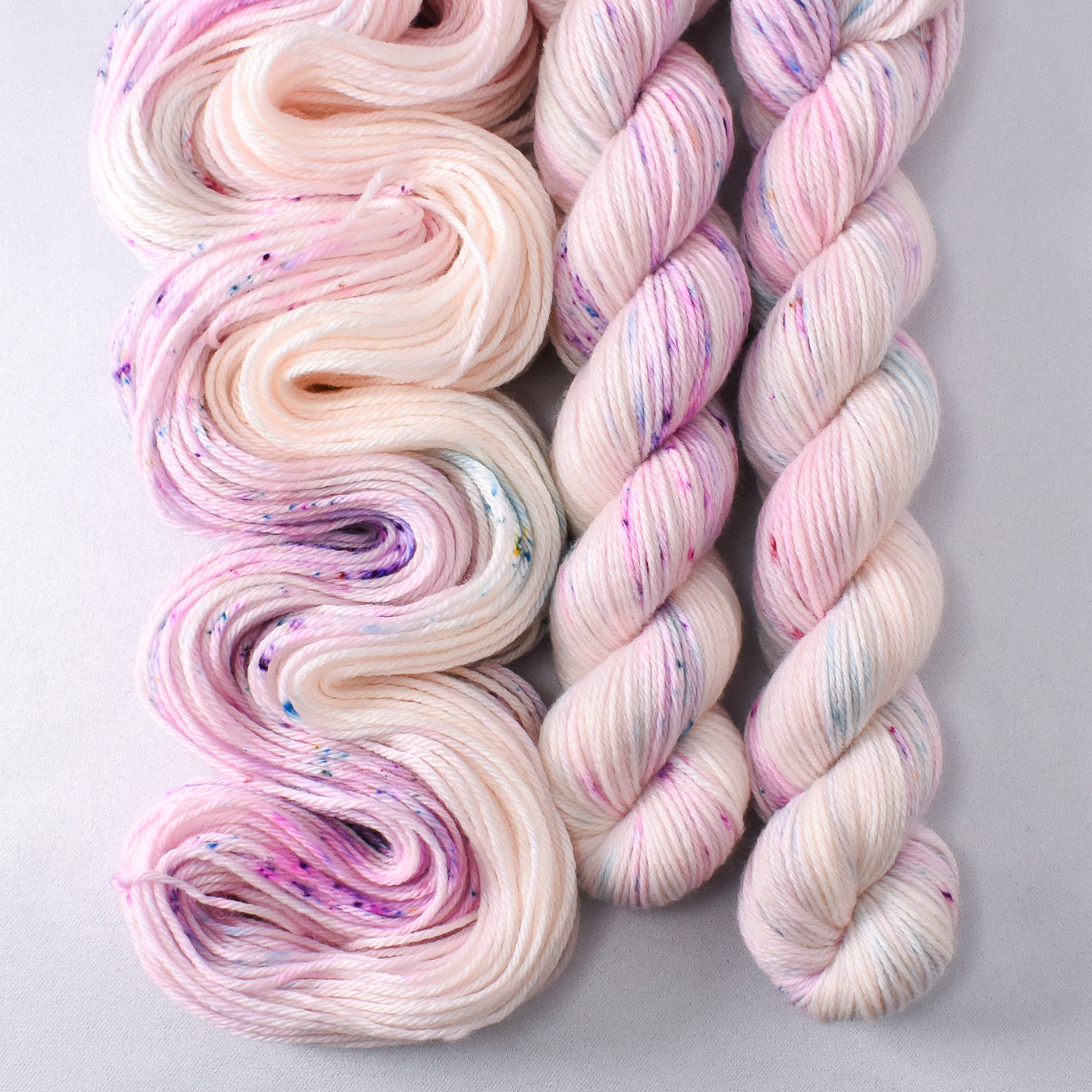Sweet Dreams - Miss Babs Yowza Mini yarn