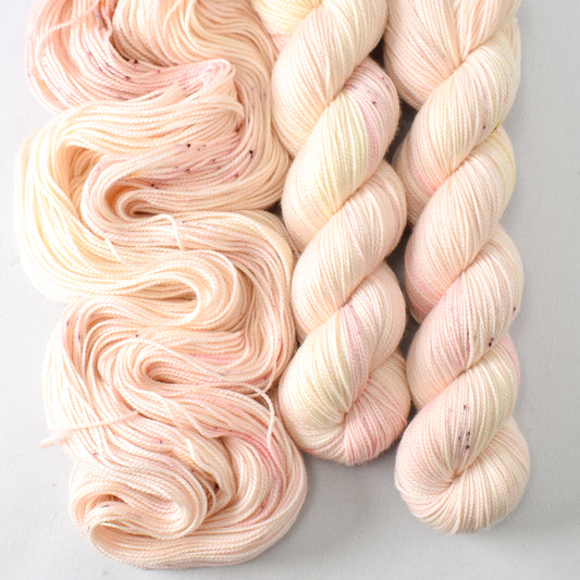 Sweetheart - Miss Babs Yummy 2-Ply superwash Merino wool yarn
