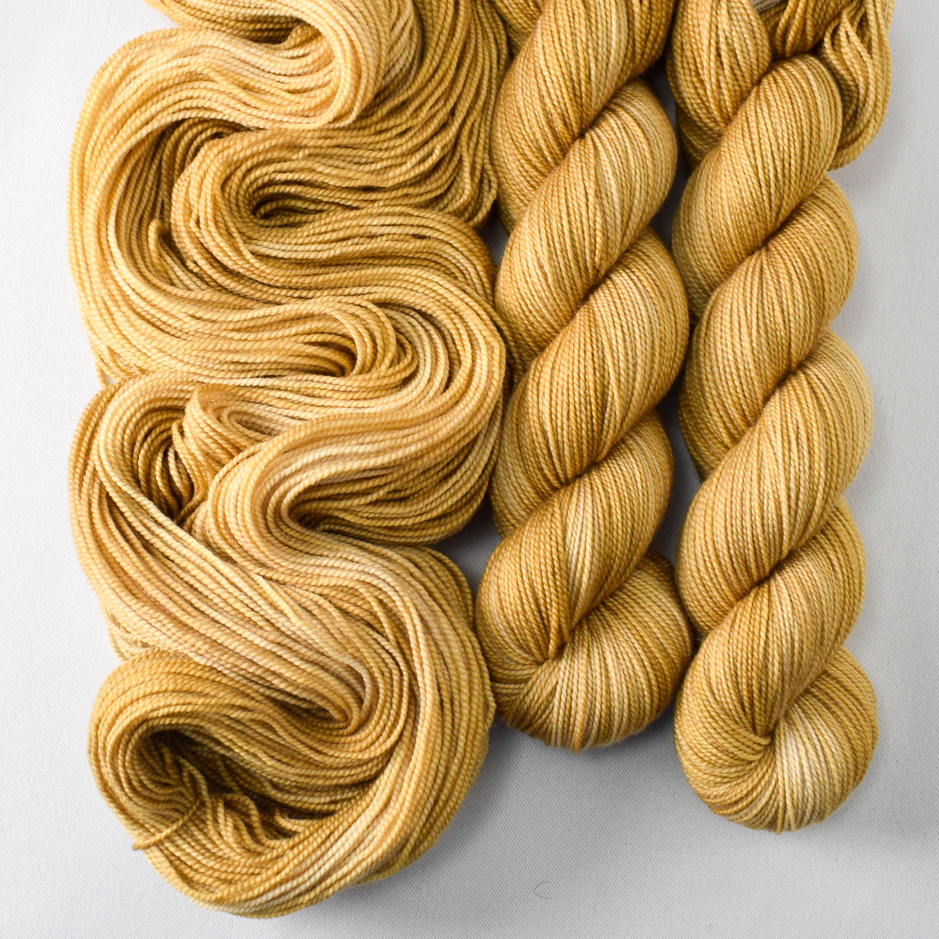 Switchgrass - Miss Babs Yummy 2-Ply superwash Merino wool yarn