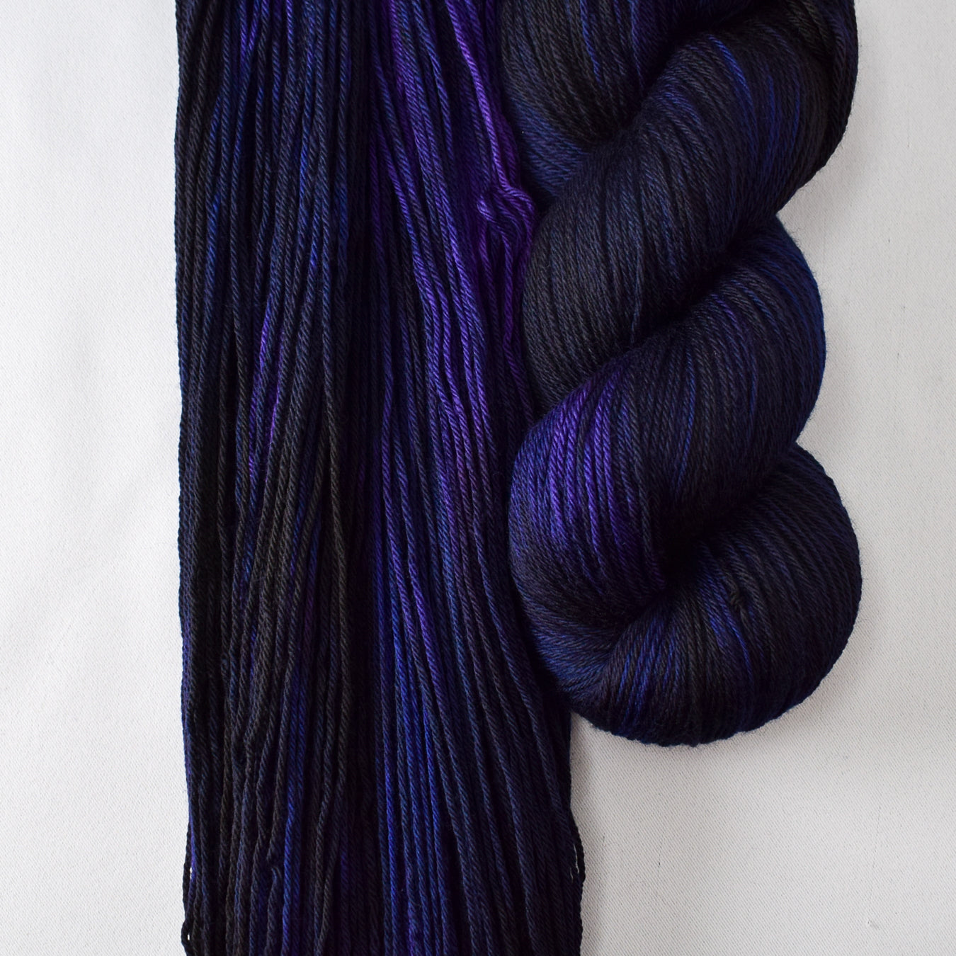 Synthesizer - Miss Babs Yowza yarn