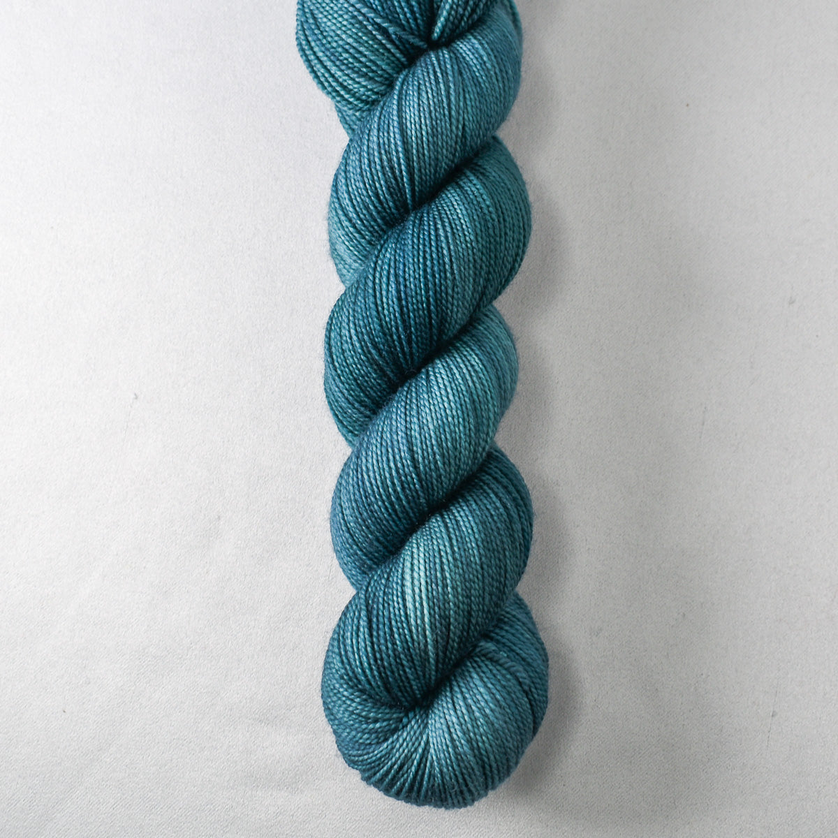 Telemachus - Miss Babs Yummy 2-Ply yarn