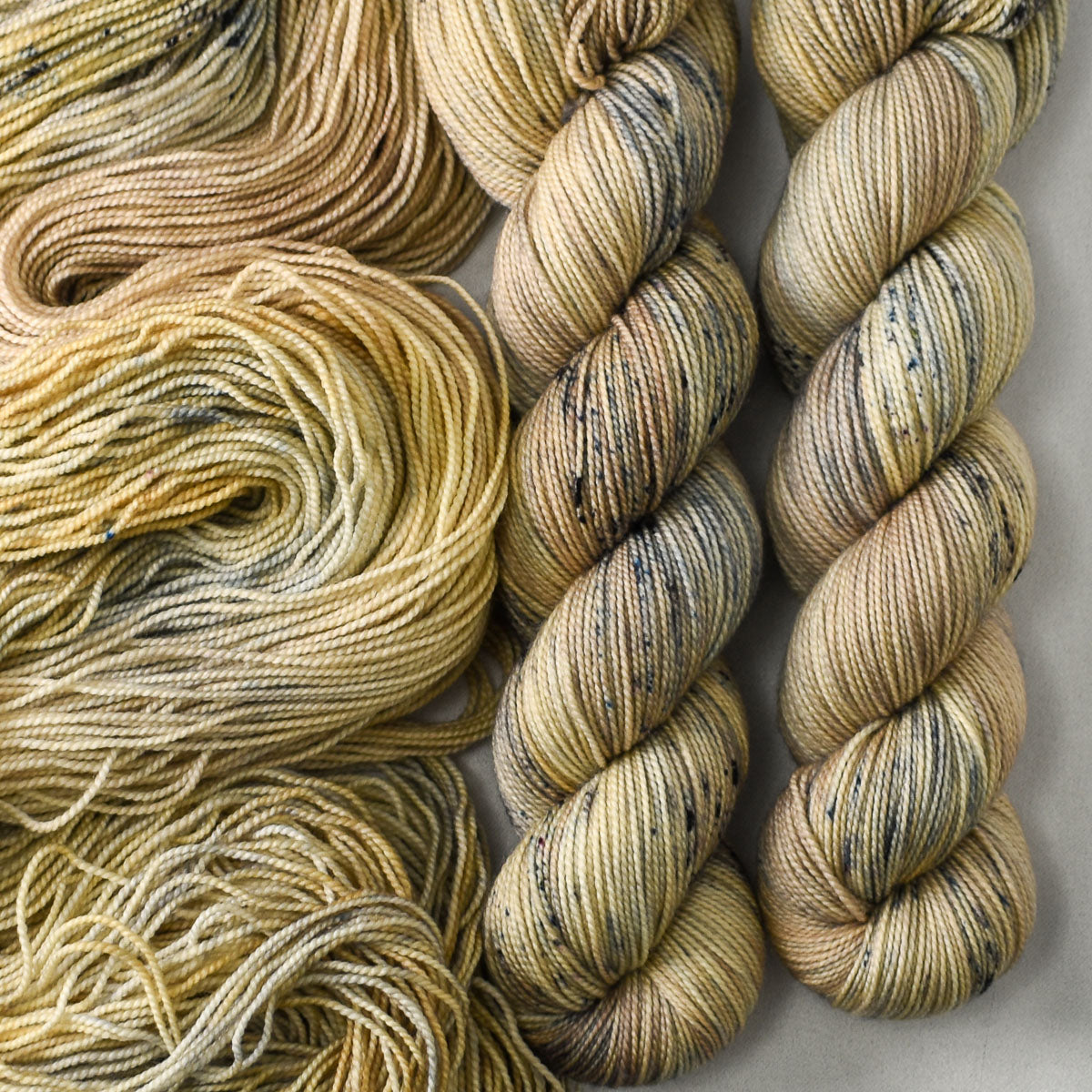 The Floor Scrapers - Miss Babs Yummy 2-Ply yarn