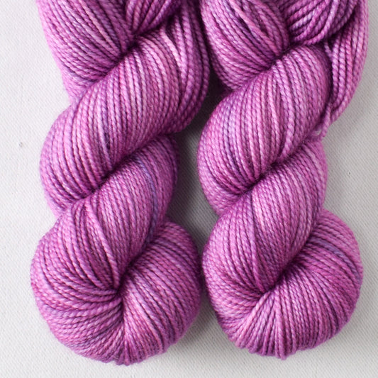 Tutti Frutti - Miss Babs Yummy 2-Ply Toes superwash Merino wool yarn