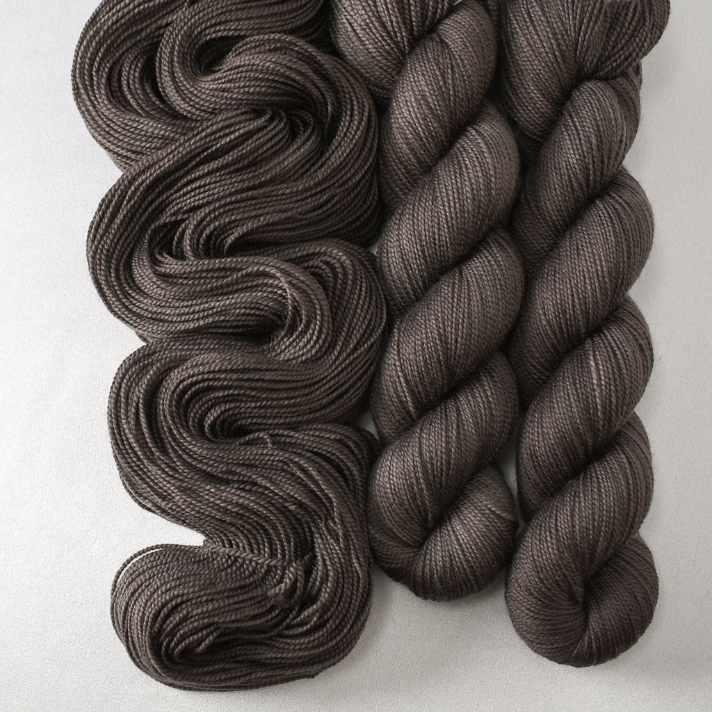 Walnut - Miss Babs Yummy 2-Ply yarn
