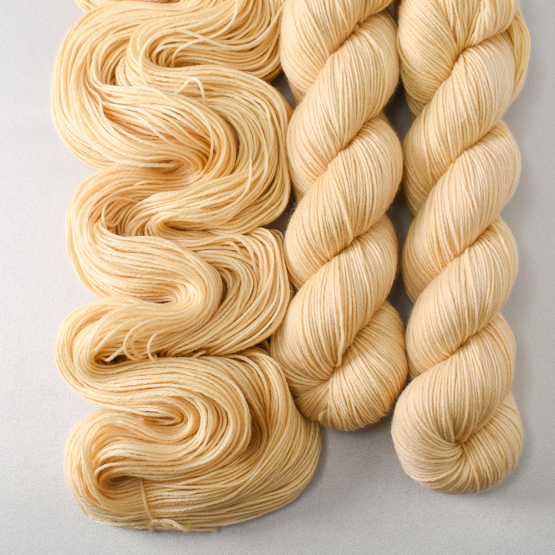 Wheaten - Miss Babs Tarte yarn