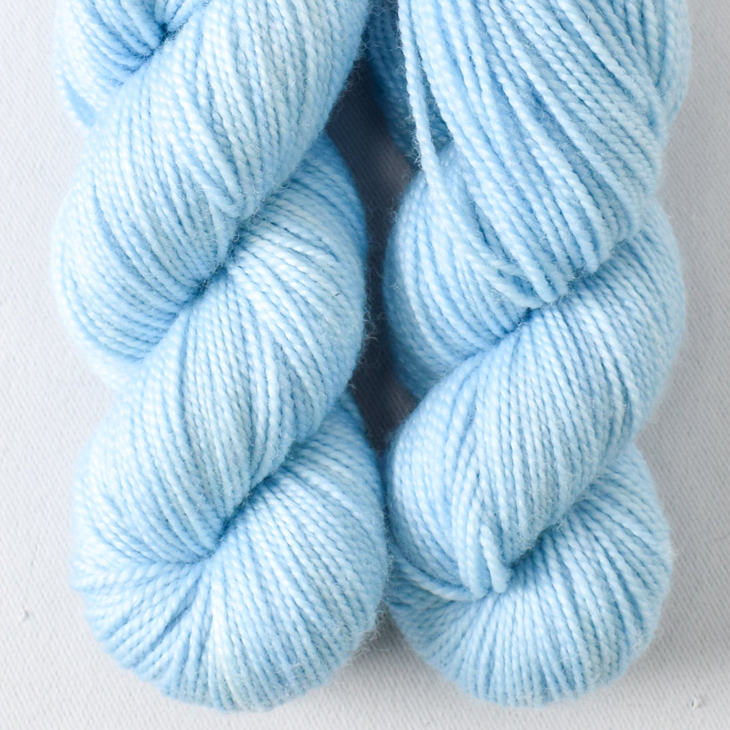 Whisper - Miss Babs Yummy 2-Ply Toes superwash Merino wool yarn