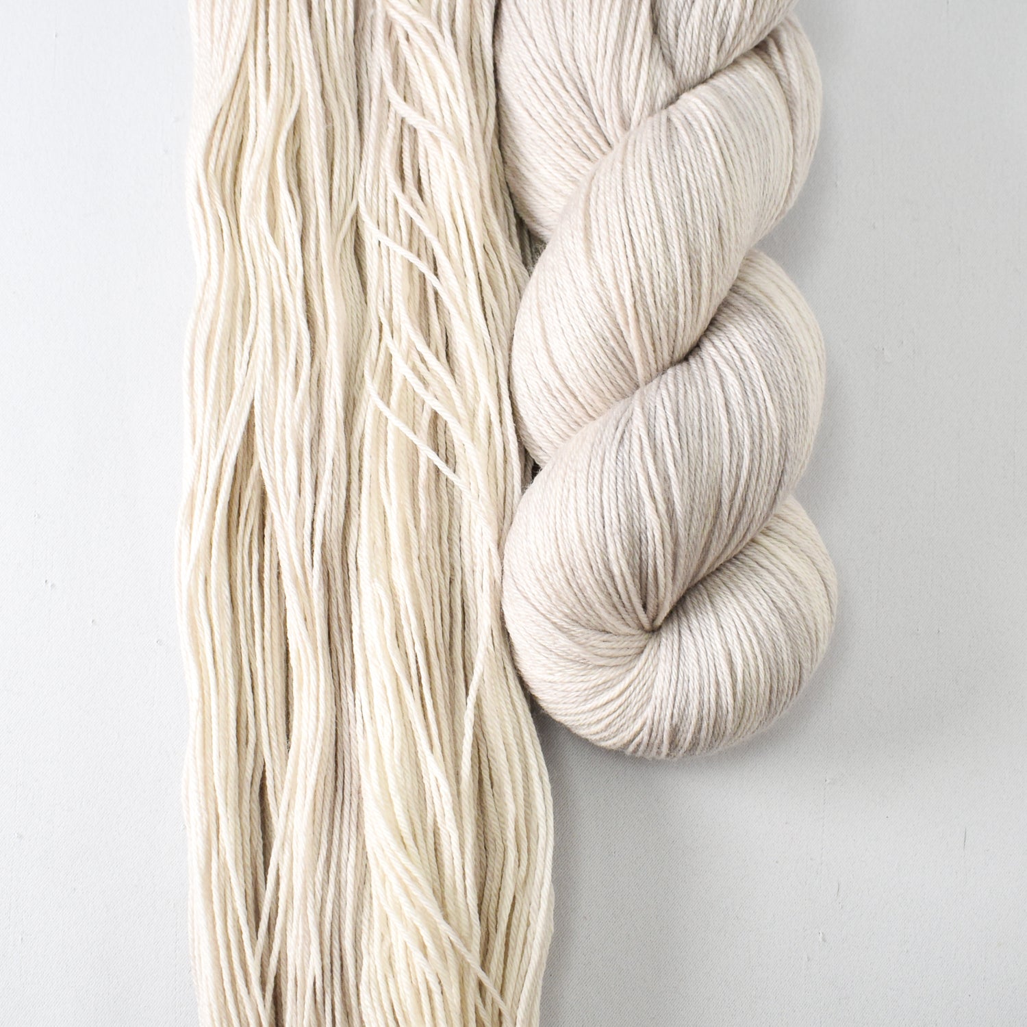 White Peppercorn - Miss Babs Yowza superwash Merino wool yarn