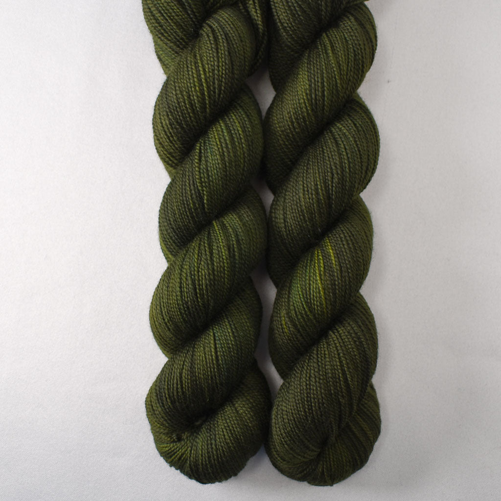 Wicklow - Miss Babs Yummy 2-Ply yarn