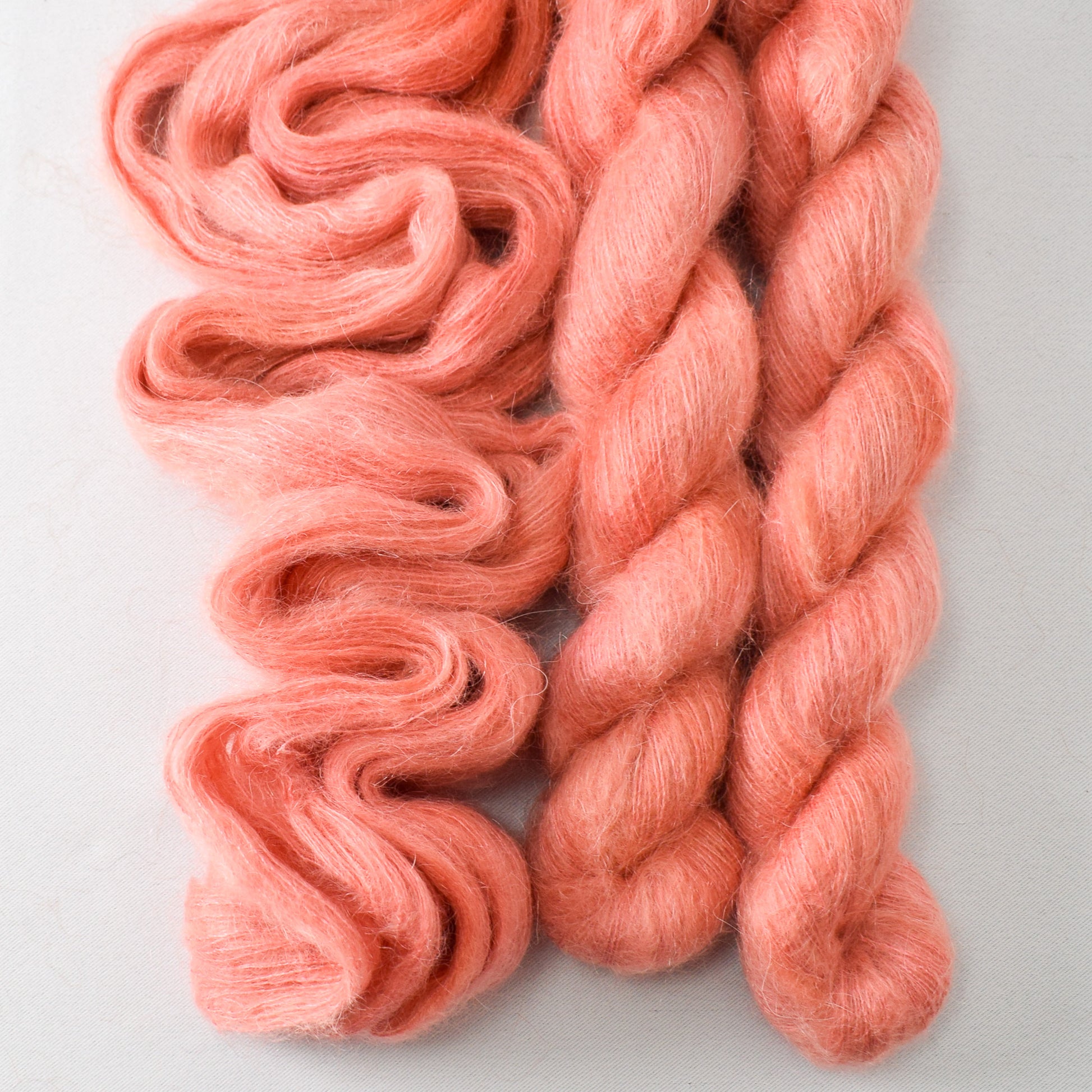 Wild Tulip - Miss Babs Moonglow yarn