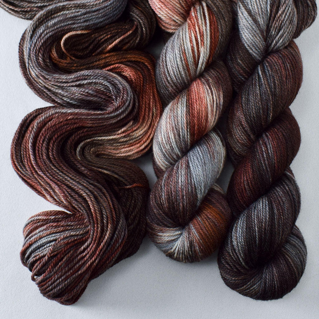 Wolves Den - Miss Babs Killington wool and silk blend yarn