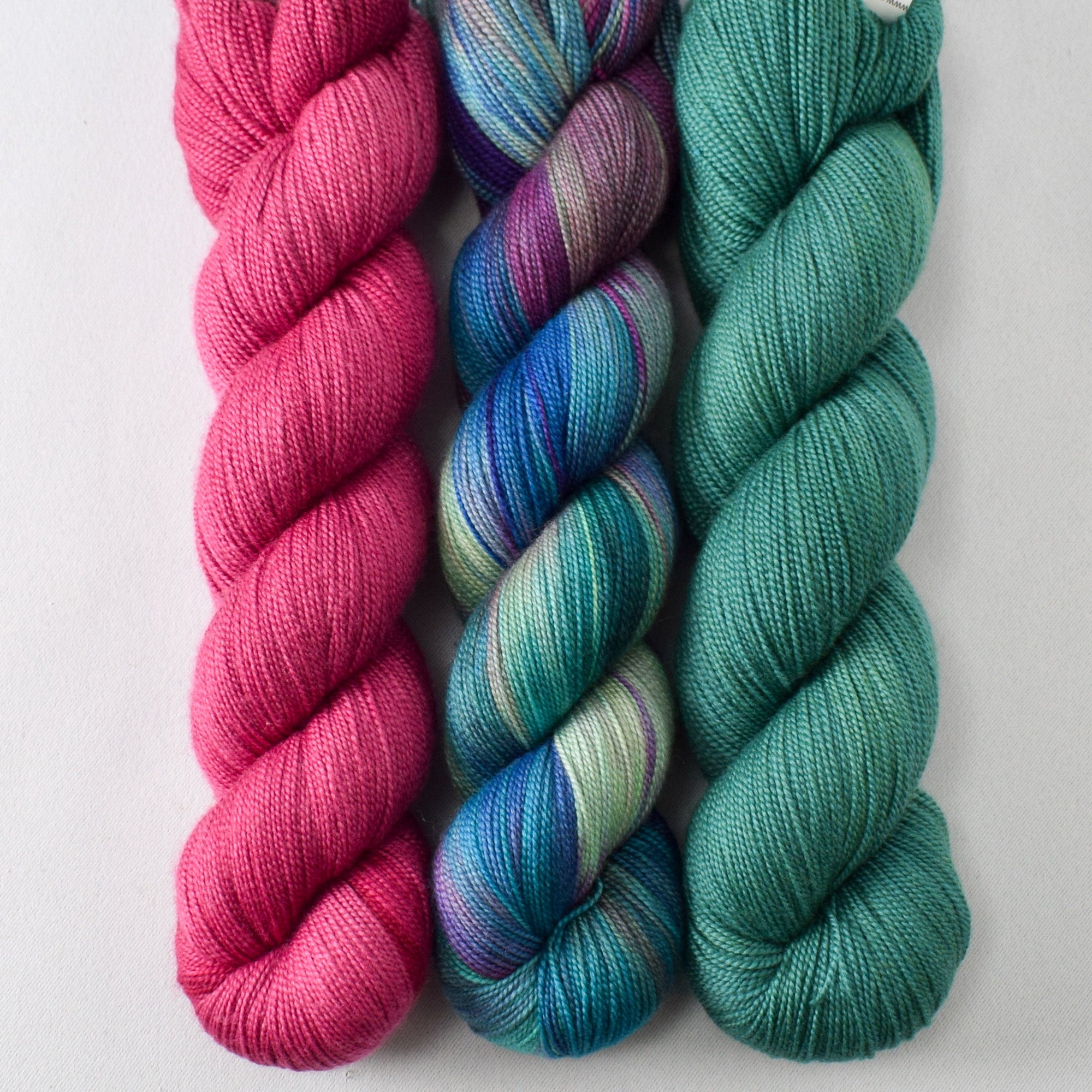 Zinfandel, Money for Nothing, and Oz - Miss Babs Avon Trio