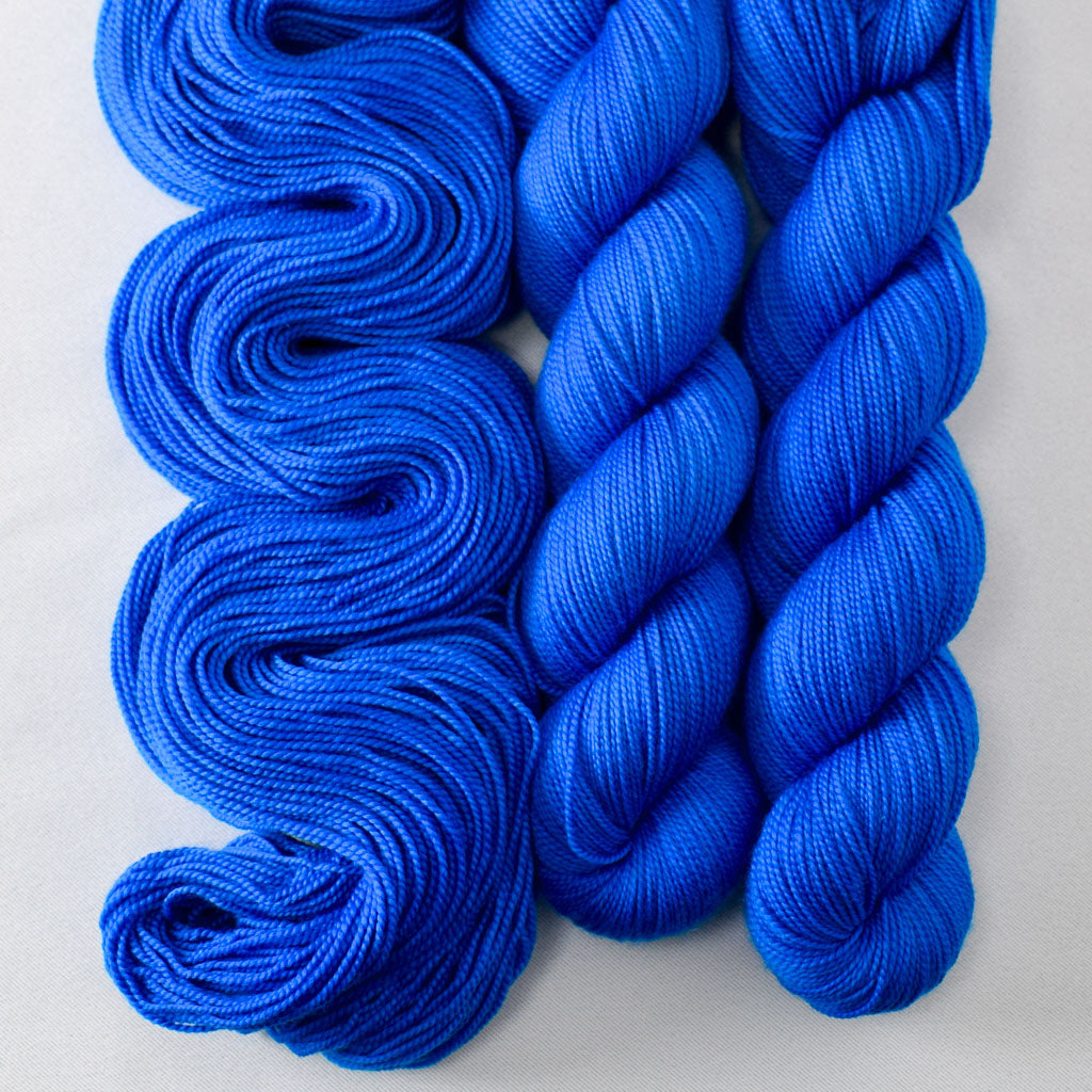 Zing - Miss Babs Yummy 2-Ply superwash Merino wool yarn