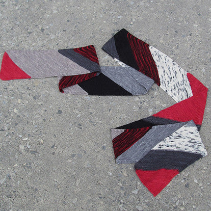 Pterodactyl Polydactyl Scarf