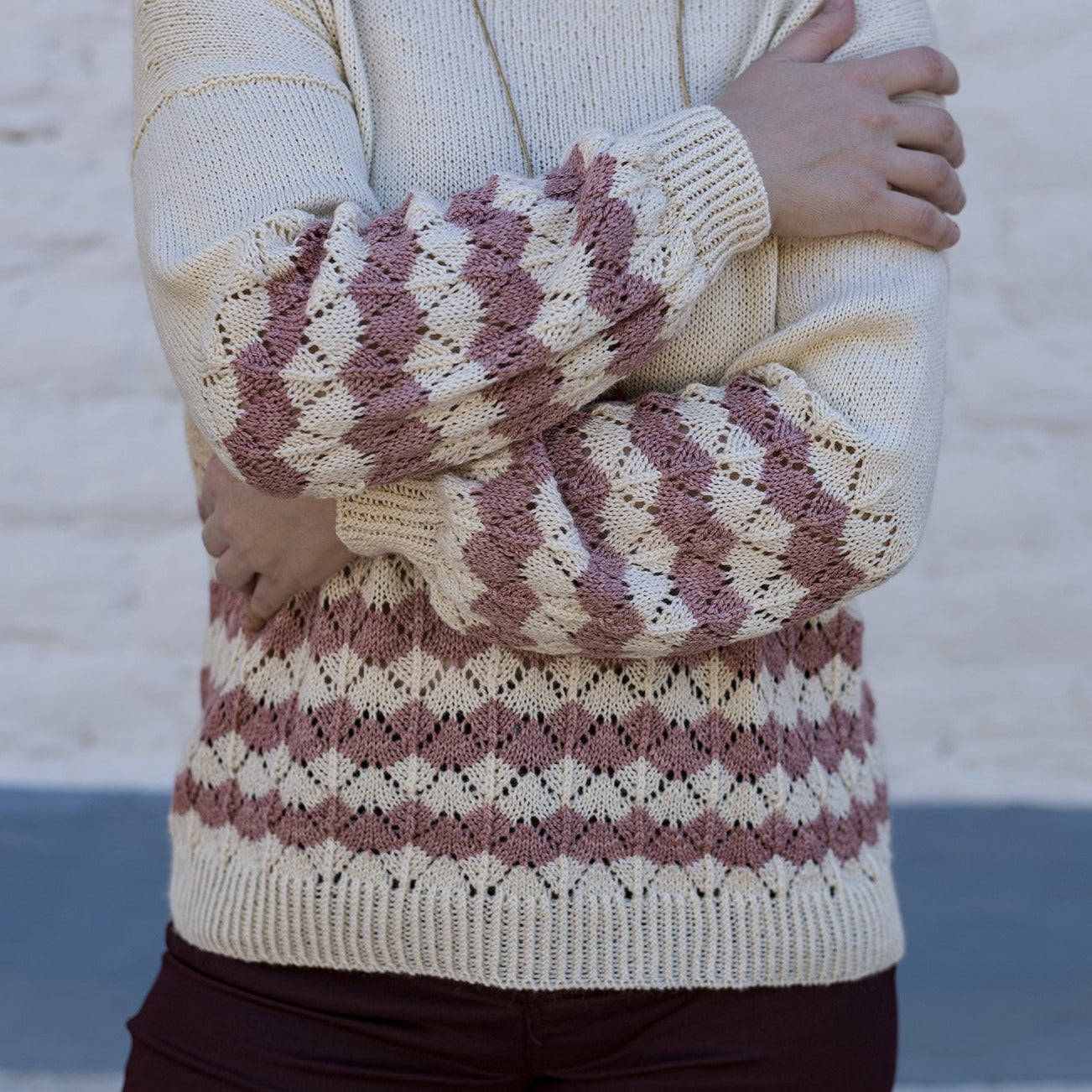 Razor Point Pullover