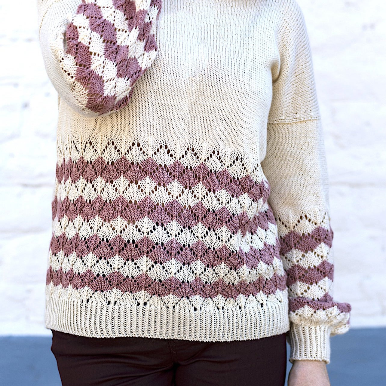 Razor Point Pullover