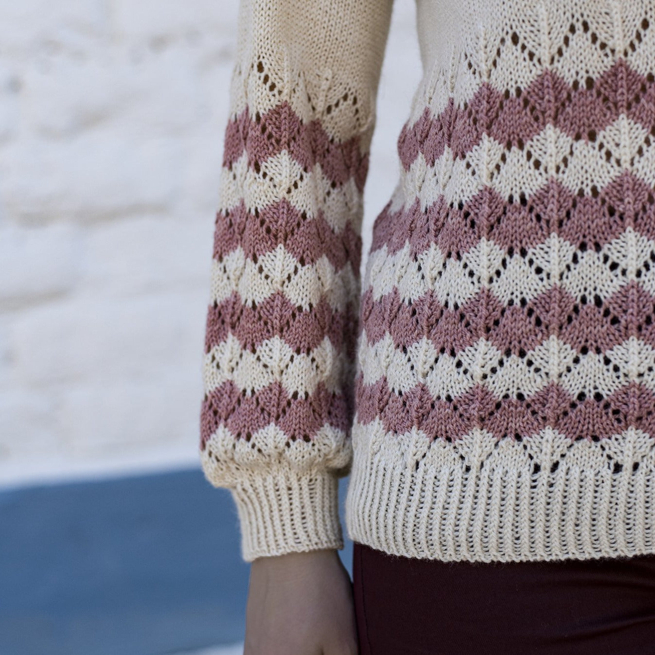 Razor Point Pullover