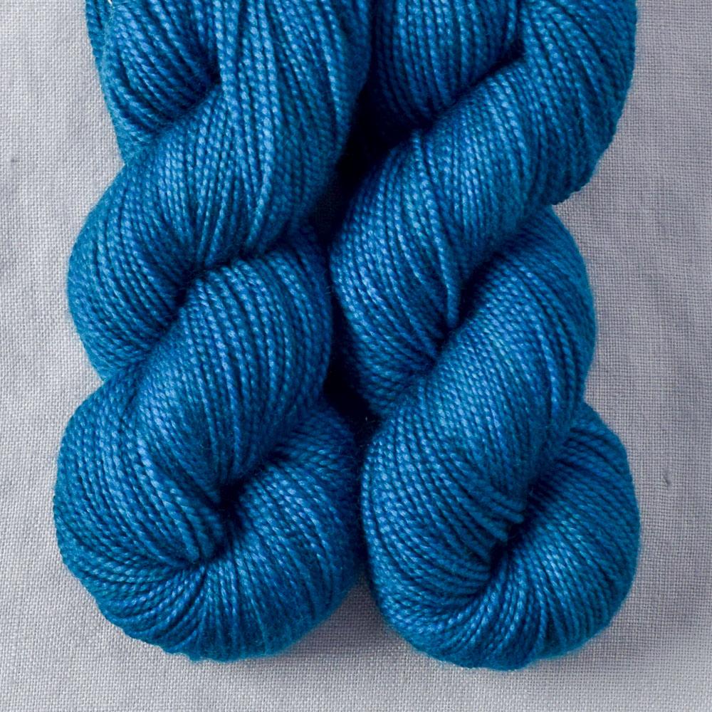 Aegean - Miss Babs Yummy 2-Ply Toes superwash Merino wool yarn