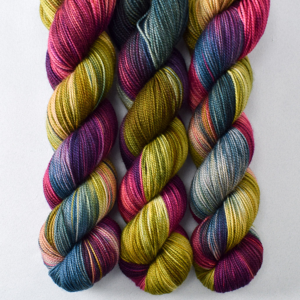 Almost Paradise - Yummy 2-Ply - Babette