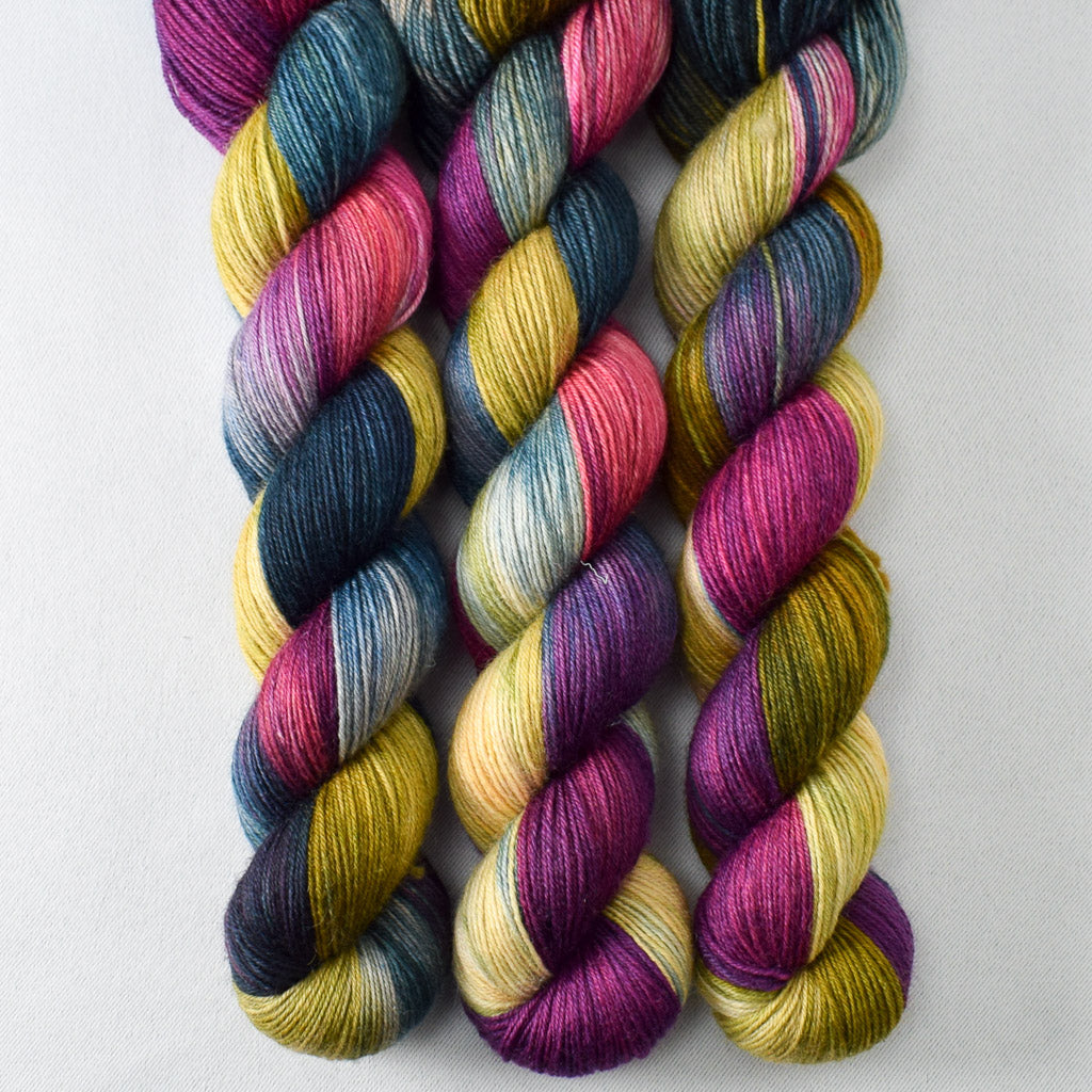 Almost Paradise - Miss Babs Katahdin 437 superwash BFL wool yarn
