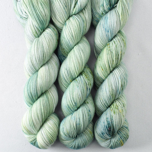 Aloe Vera - Miss Babs Avon yarn