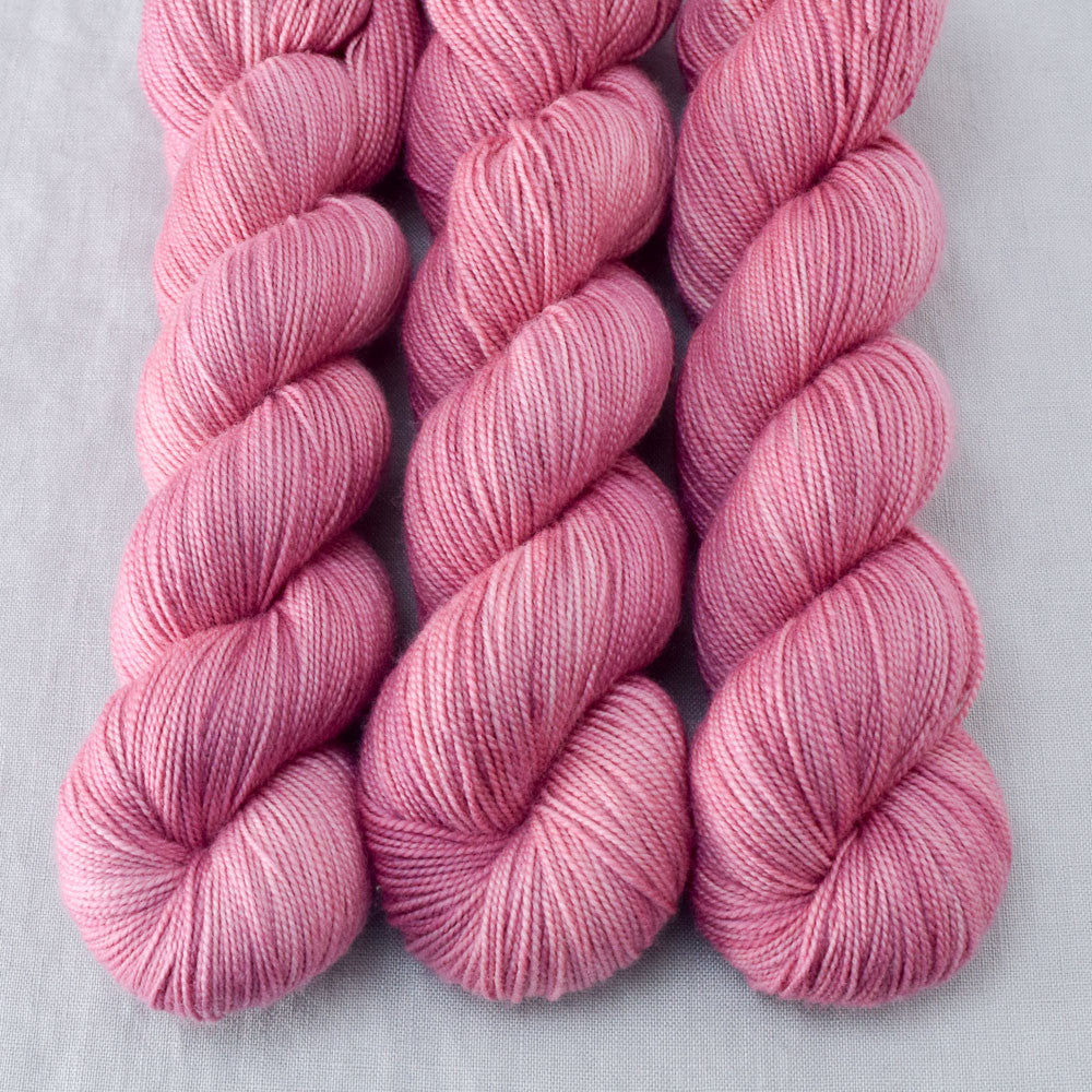 Aludra - Miss Babs Yummy 2-Ply yarn