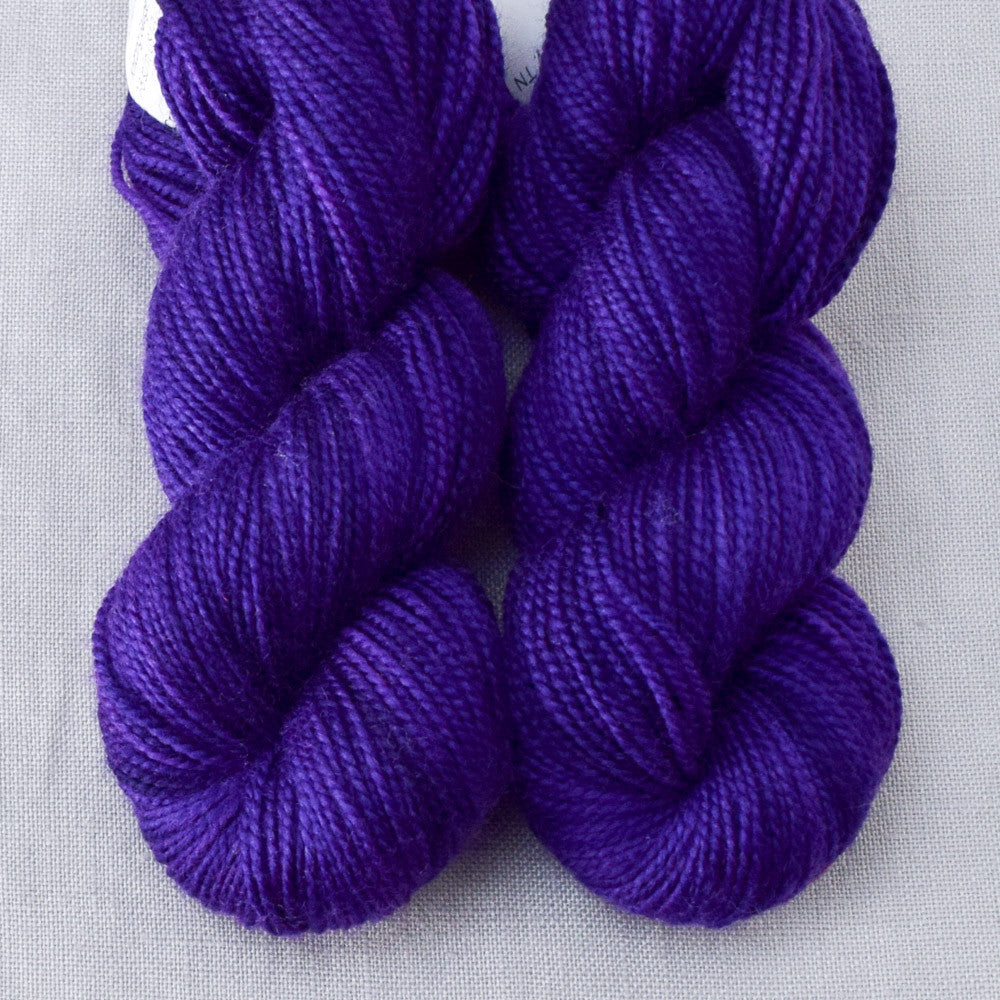 Amethyst - Miss Babs Yummy 2-Ply Toes superwash Merino wool yarn
