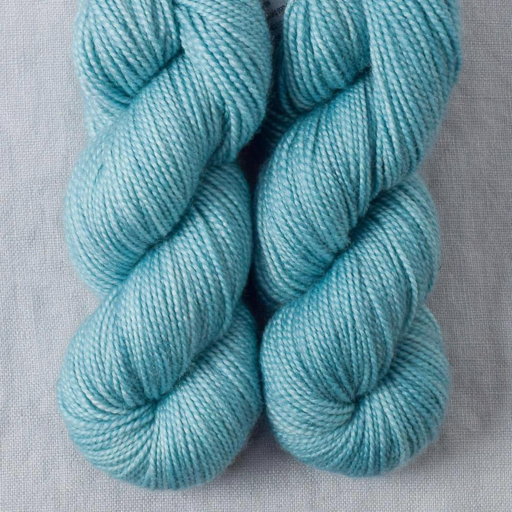Ancha - Miss Babs Yummy 2-Ply Toes superwash Merino wool yarn