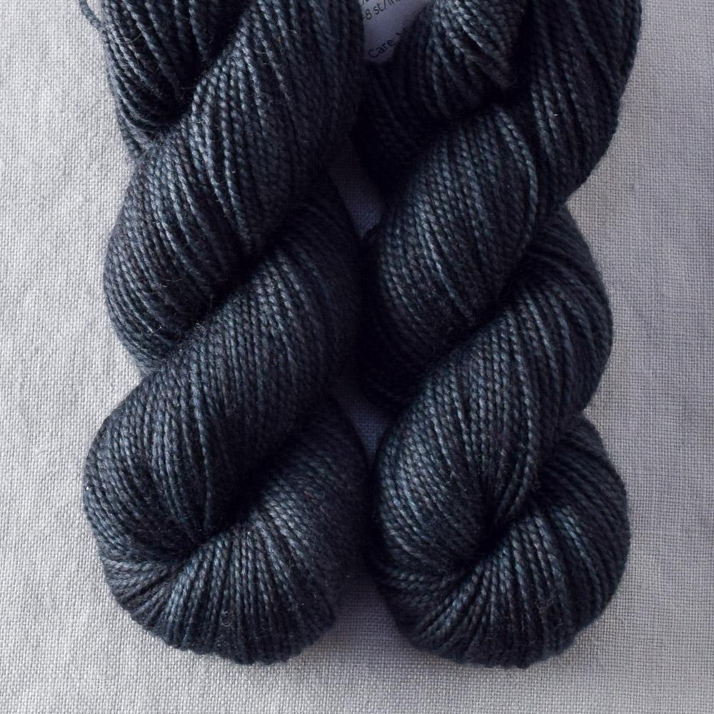 Anhinga - Miss Babs Yummy 2-Ply Toes superwash Merino wool yarn