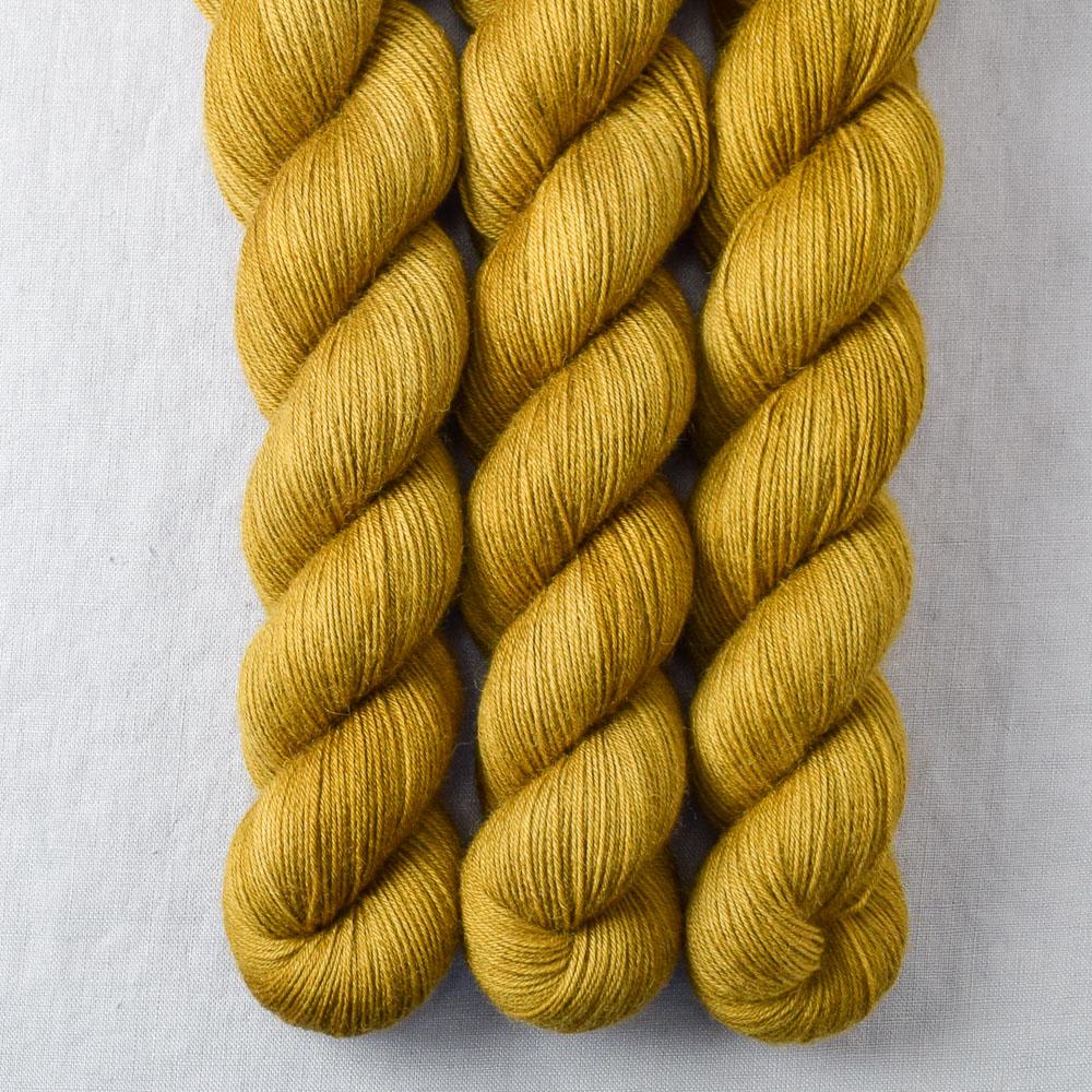 Antique Brass - Miss Babs Katahdin 437 superwash BFL wool yarn