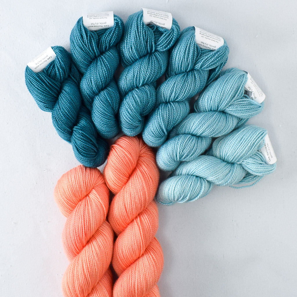 Aquarius and Correa - Miss Babs In the Moment Set