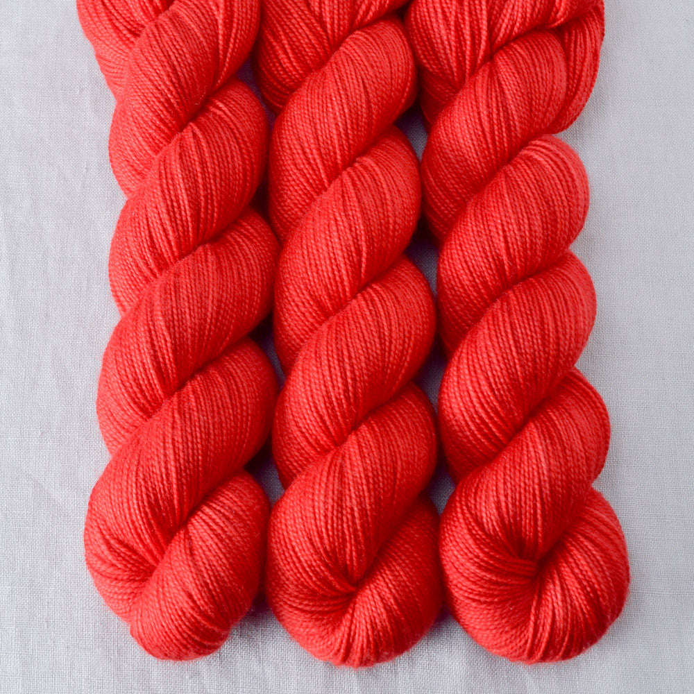 Ardor - Miss Babs Yummy 2-Ply superwash Merino wool yarn