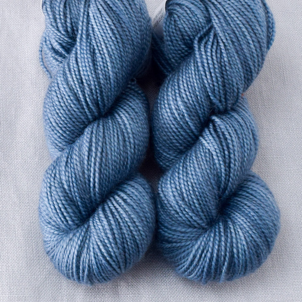 Aroha - Miss Babs Yummy 2-Ply Toes superwash Merino wool yarn
