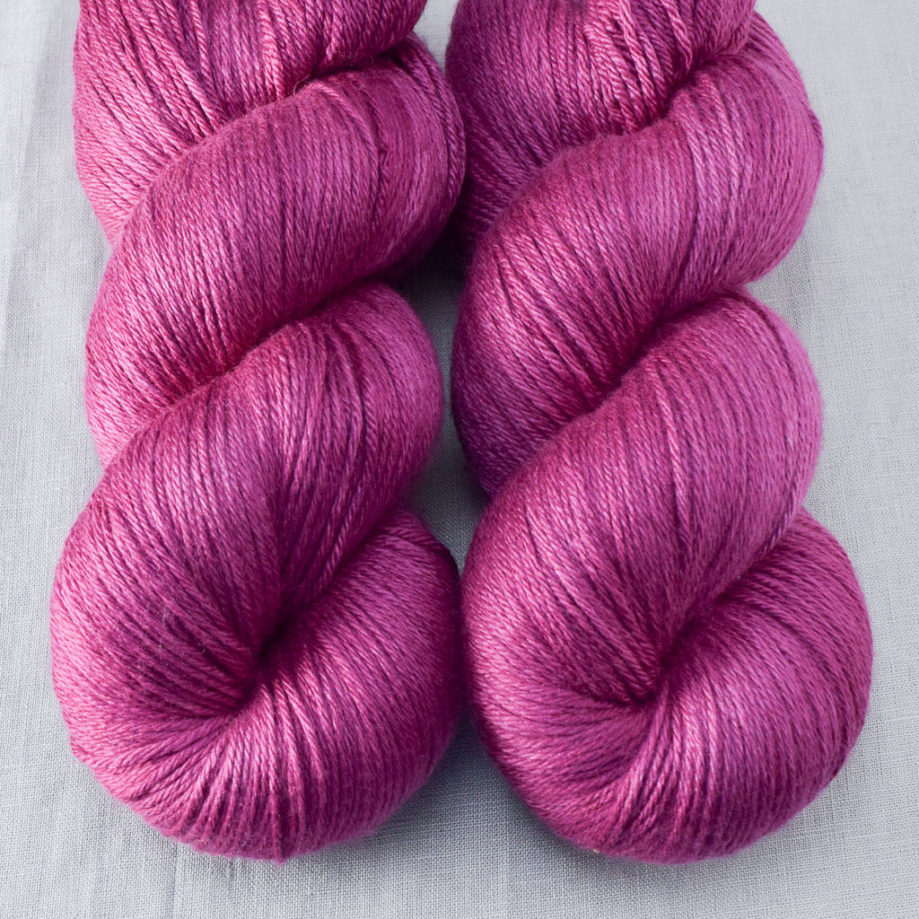 Aubergine - Miss Babs Big Silk yarn
