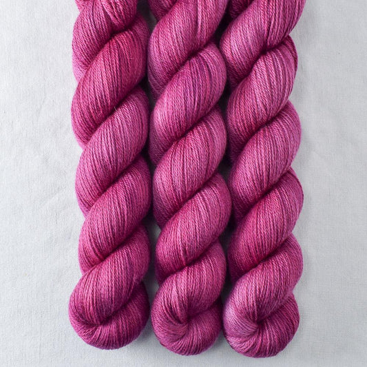 Aubergine - Miss Babs Caroline yarn