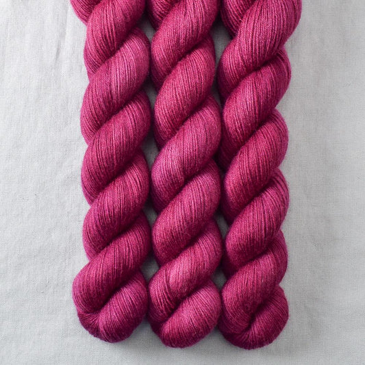 Aubergine - Katahdin 437