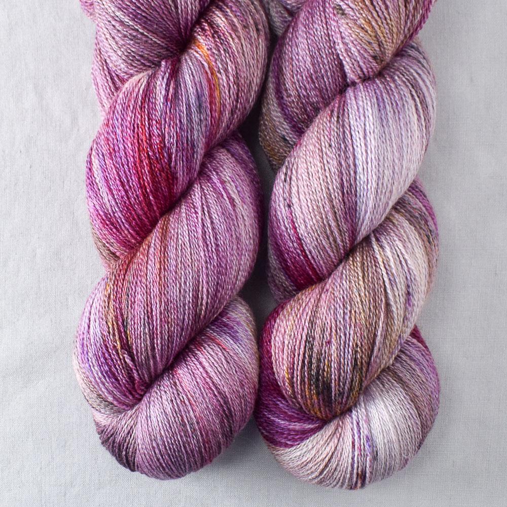 Autumn Toad Lily - SAFF 2020 - Miss Babs Yearning yarn