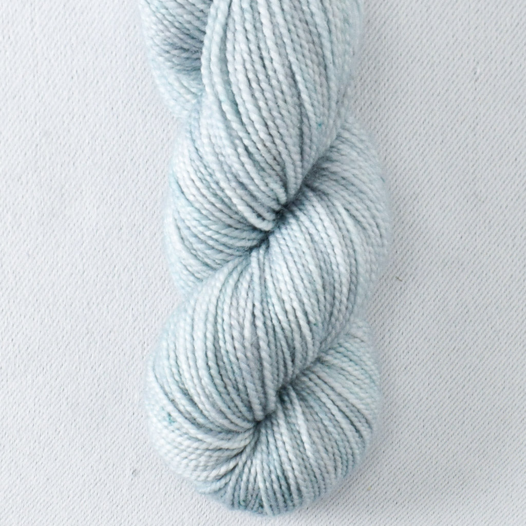 Avonia - Miss Babs Yummy 2-Ply Toes superwash Merino wool yarn