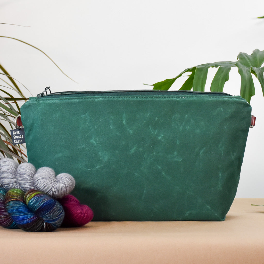 Hunter with Turquoise Bubbles Bag No. 5 - The Large Zip Project Bag