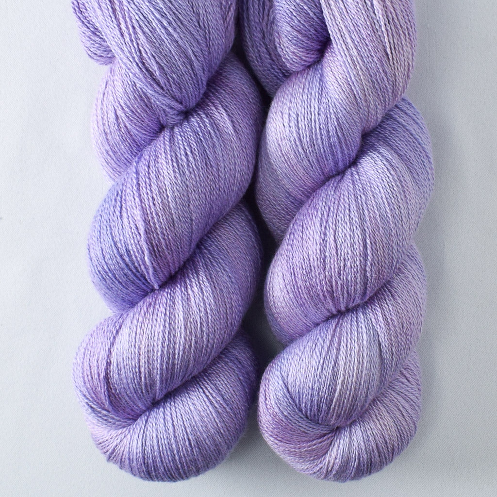 Barrida - Miss Babs Yearning yarn