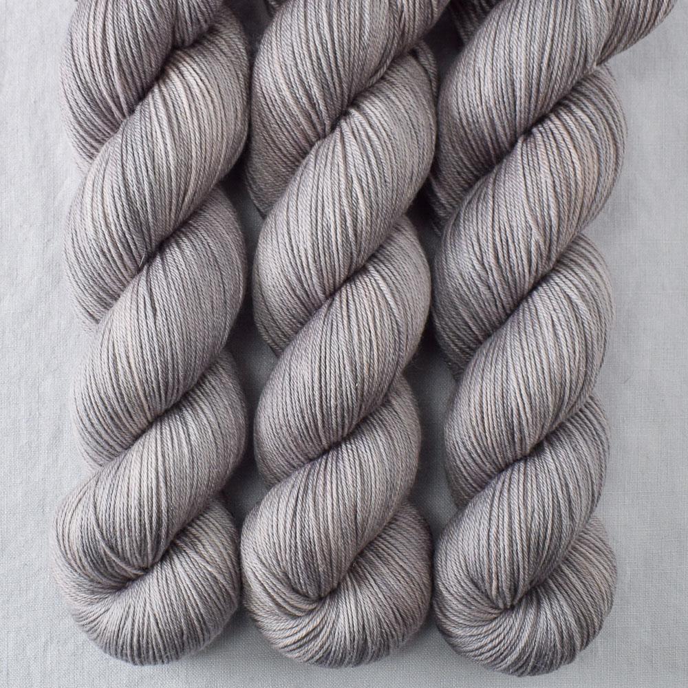 Bay Scallop - Miss Babs Tarte wool blend sock yarn