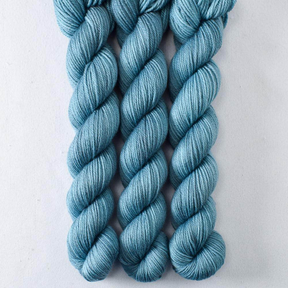 Beach Bag - Miss Babs Yowza Mini superwash Merino wool yarn