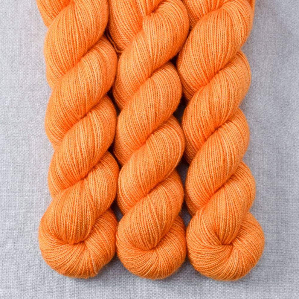 Beam - Miss Babs Yummy 2-Ply superwash Merino wool yarn