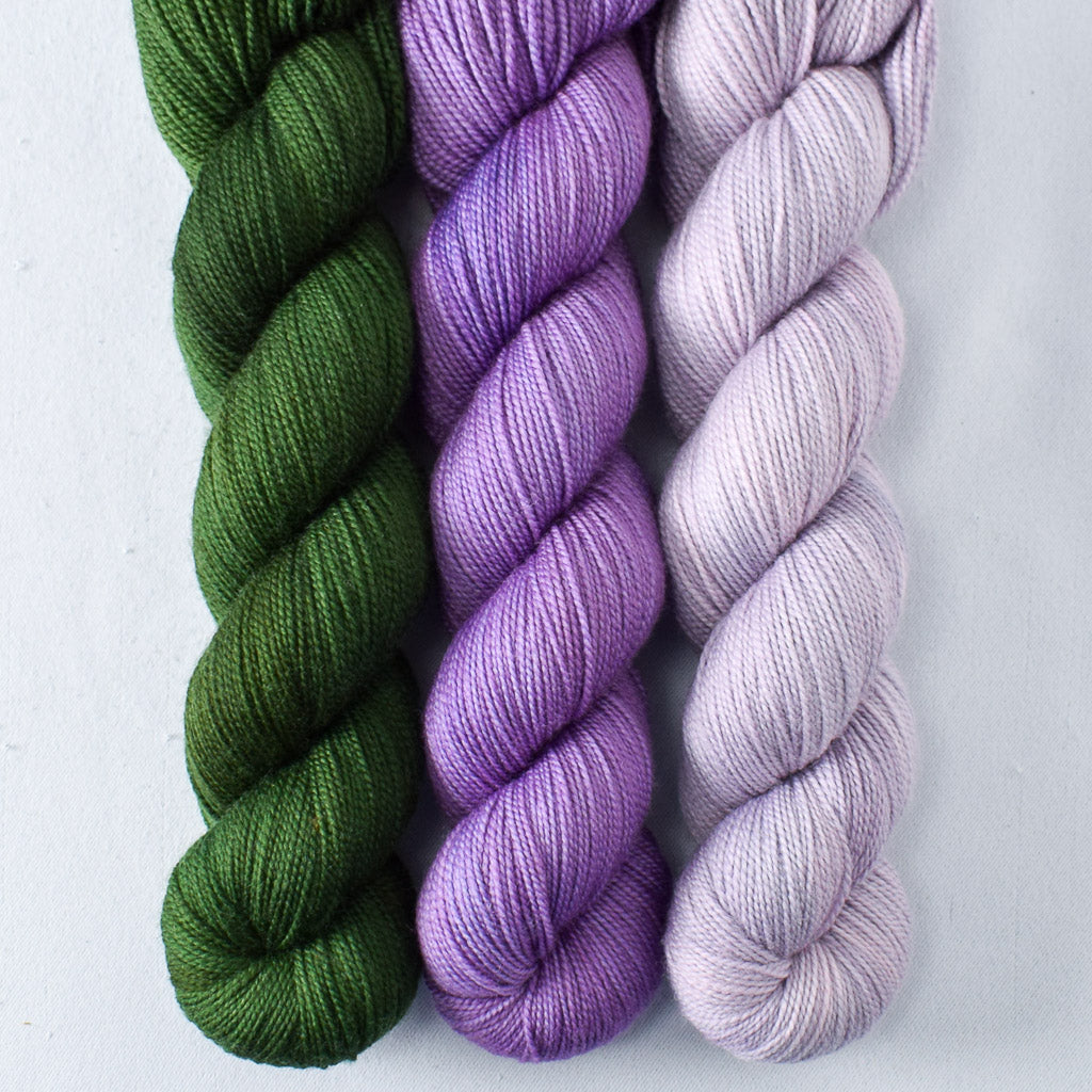 Beanstalk, Neige, Valiant Grapes - Miss Babs Yummy 2-Ply Trio