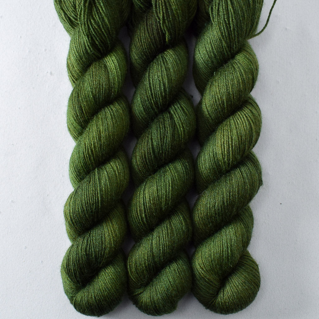 Beanstalk - Miss Babs Katahdin 437 superwash BFL wool yarn