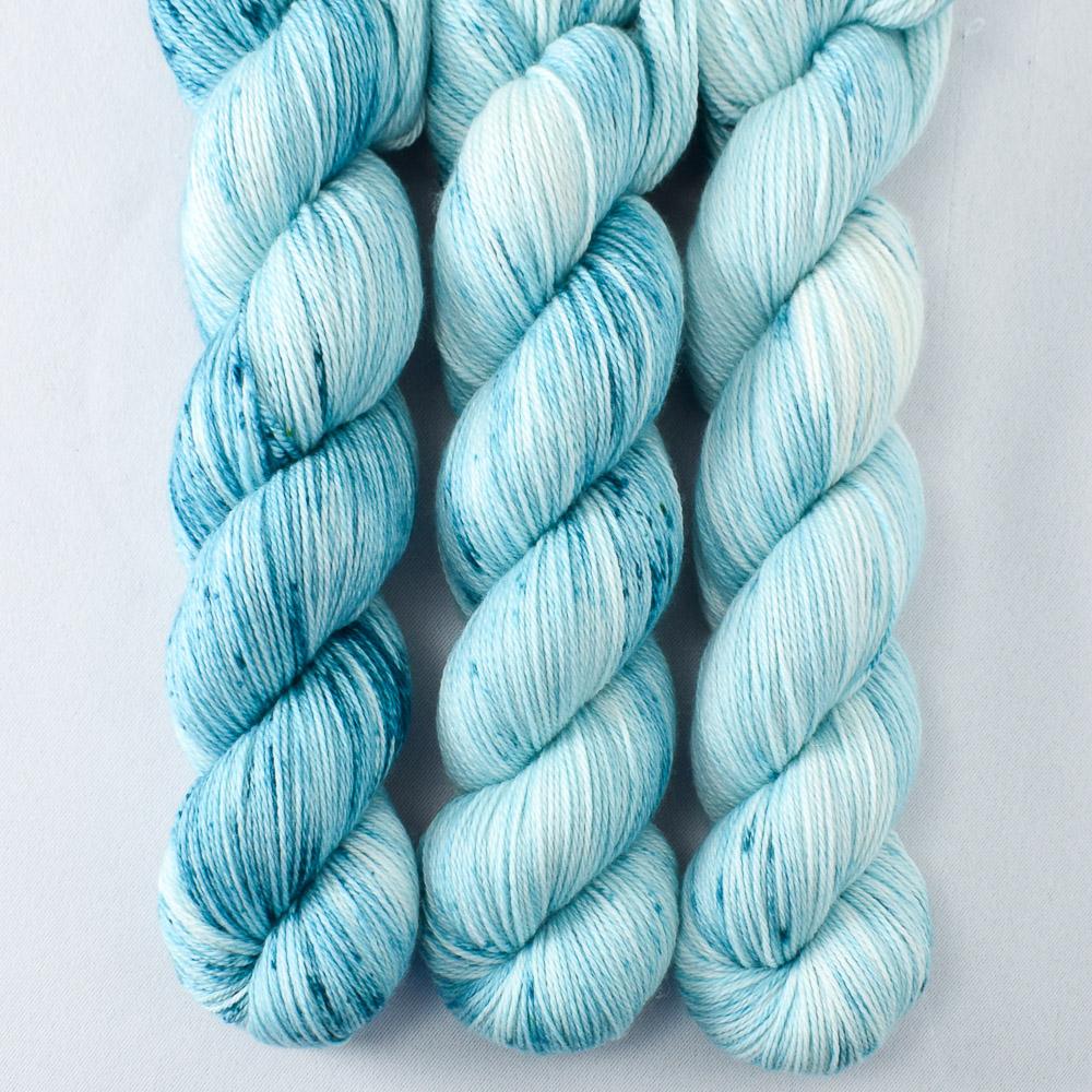 Be at Peace - Miss Babs Caroline merino-cashmere-nylon yarn