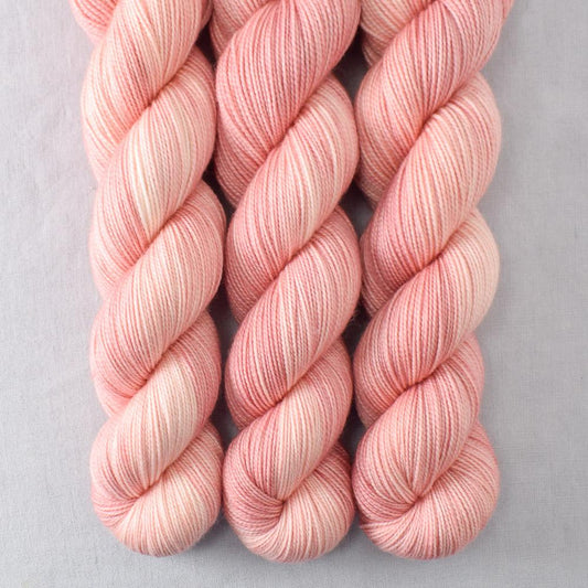 Beauty Awaits - Miss Babs Yummy 2-Ply yarn