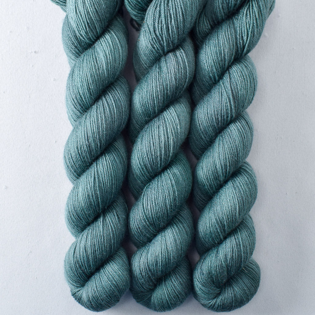 Beryl - Miss Babs Katahdin 437 superwash BFL wool yarn