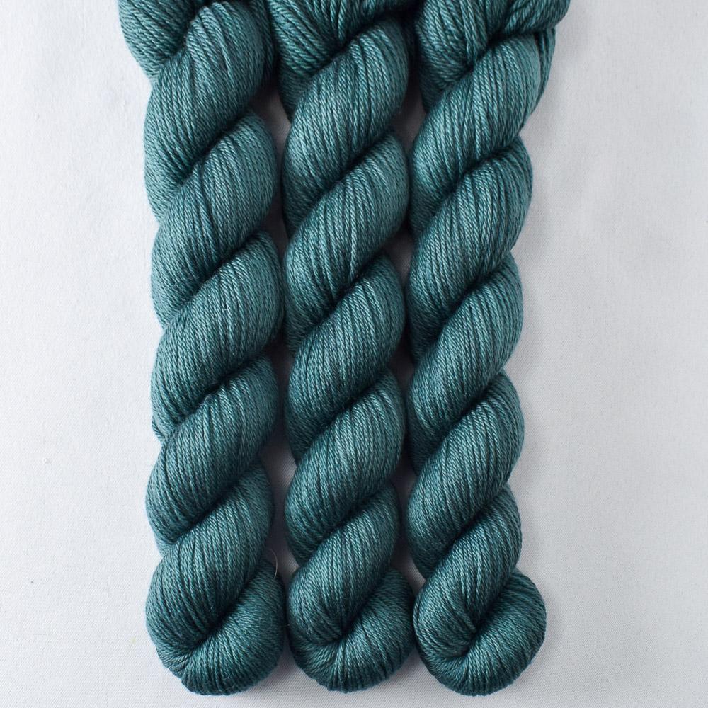 Beryl - Miss Babs Yowza Mini superwash Merino wool yarn